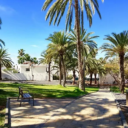 In Perfect Location Апартаменти