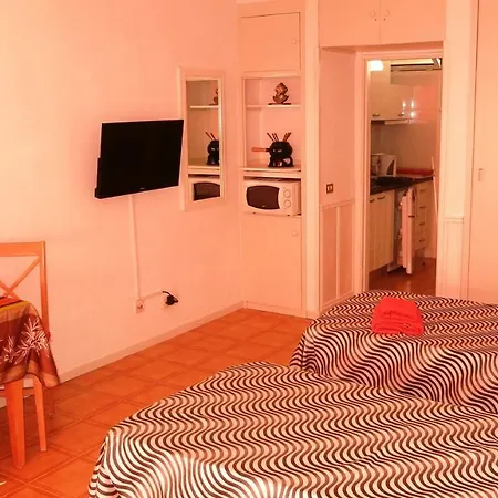 Апартаменти In Perfect Location *