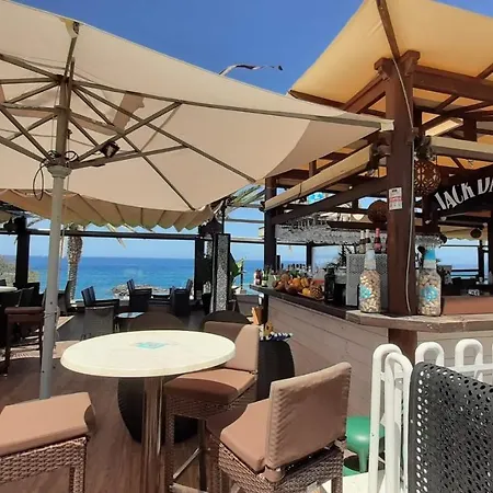 In Perfect Location Lägenhet *